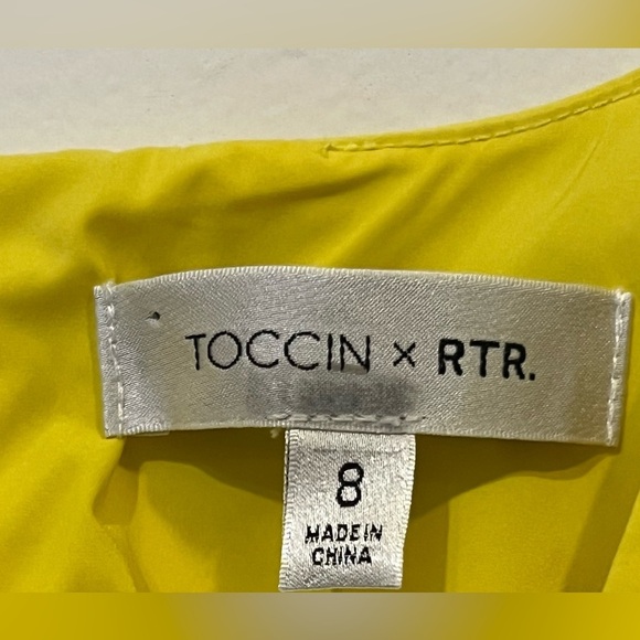 TOCCIN X RTR Bright Yellow Nylon Sleeveless Twist Front Dress Size 8 - Picture 5 of 8